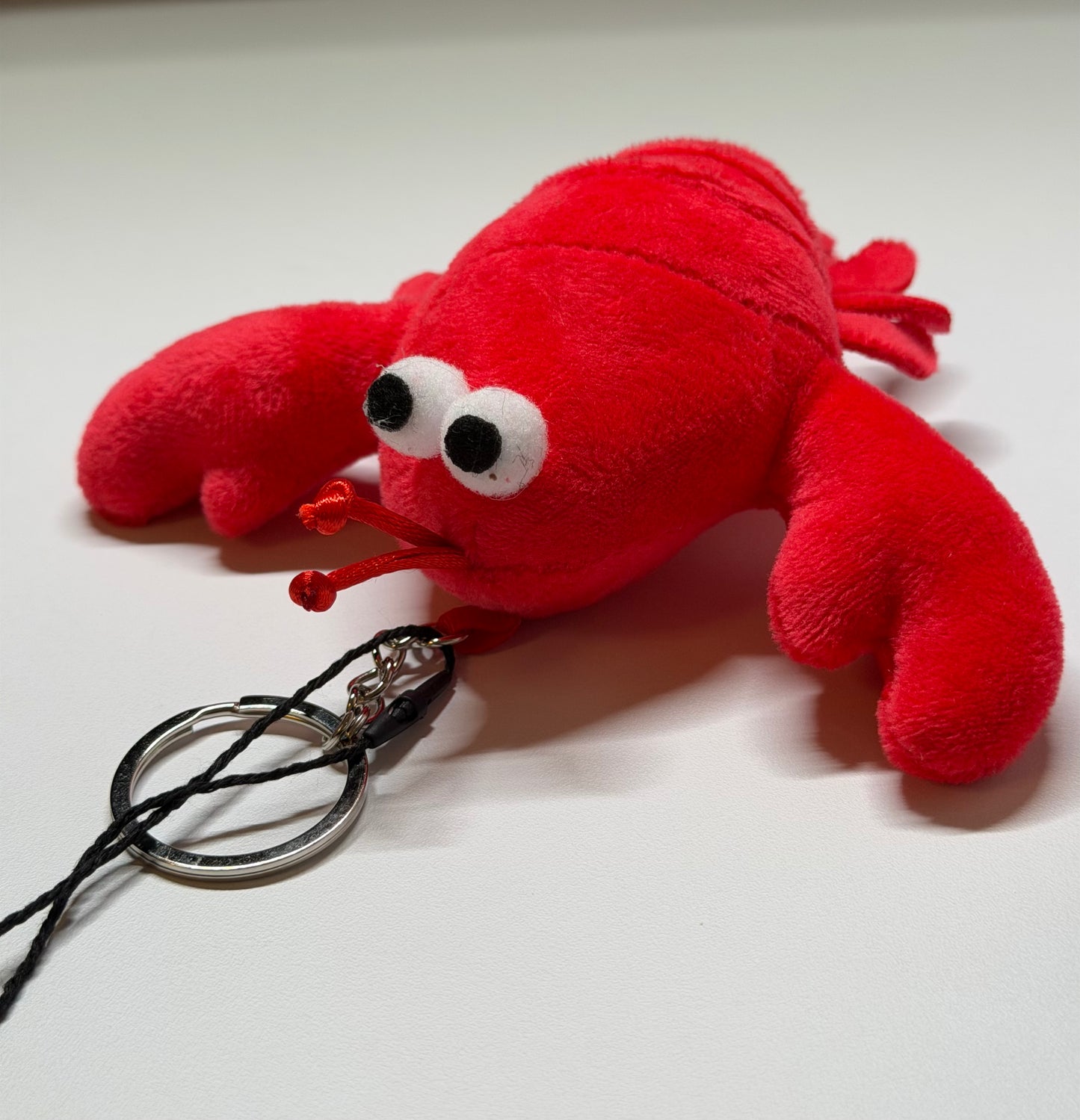Plüsch Schlüsselanhänger Hummer – Süßer Lobster Keychain für Tasche & Schlüssel – Geschenkidee