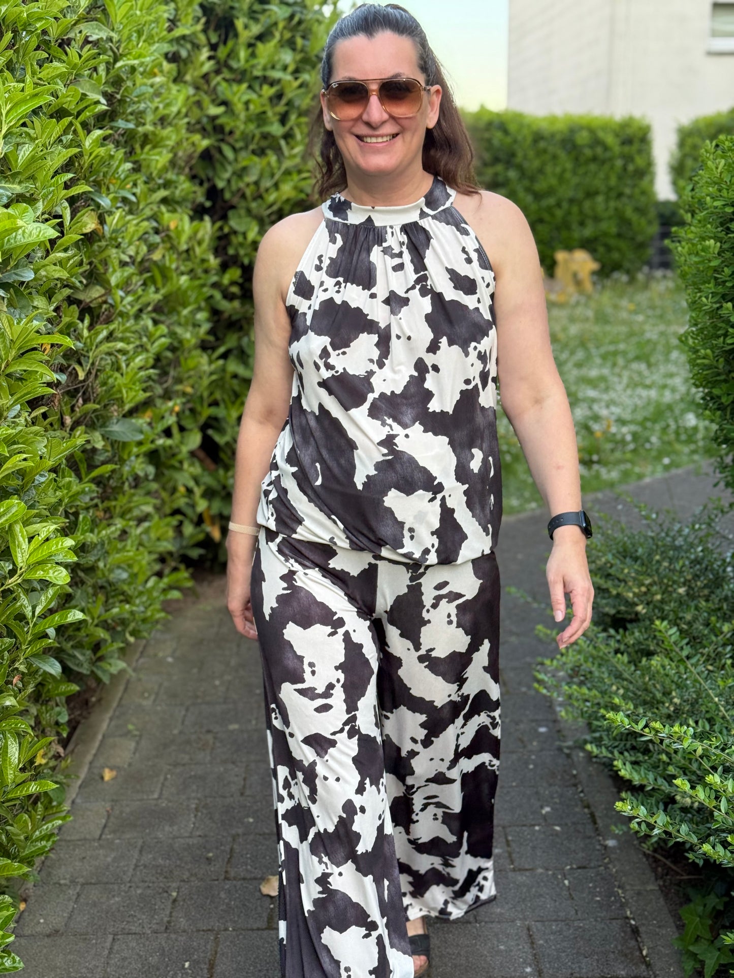 Bluse und Hose in Kuh Print als Set schwarz