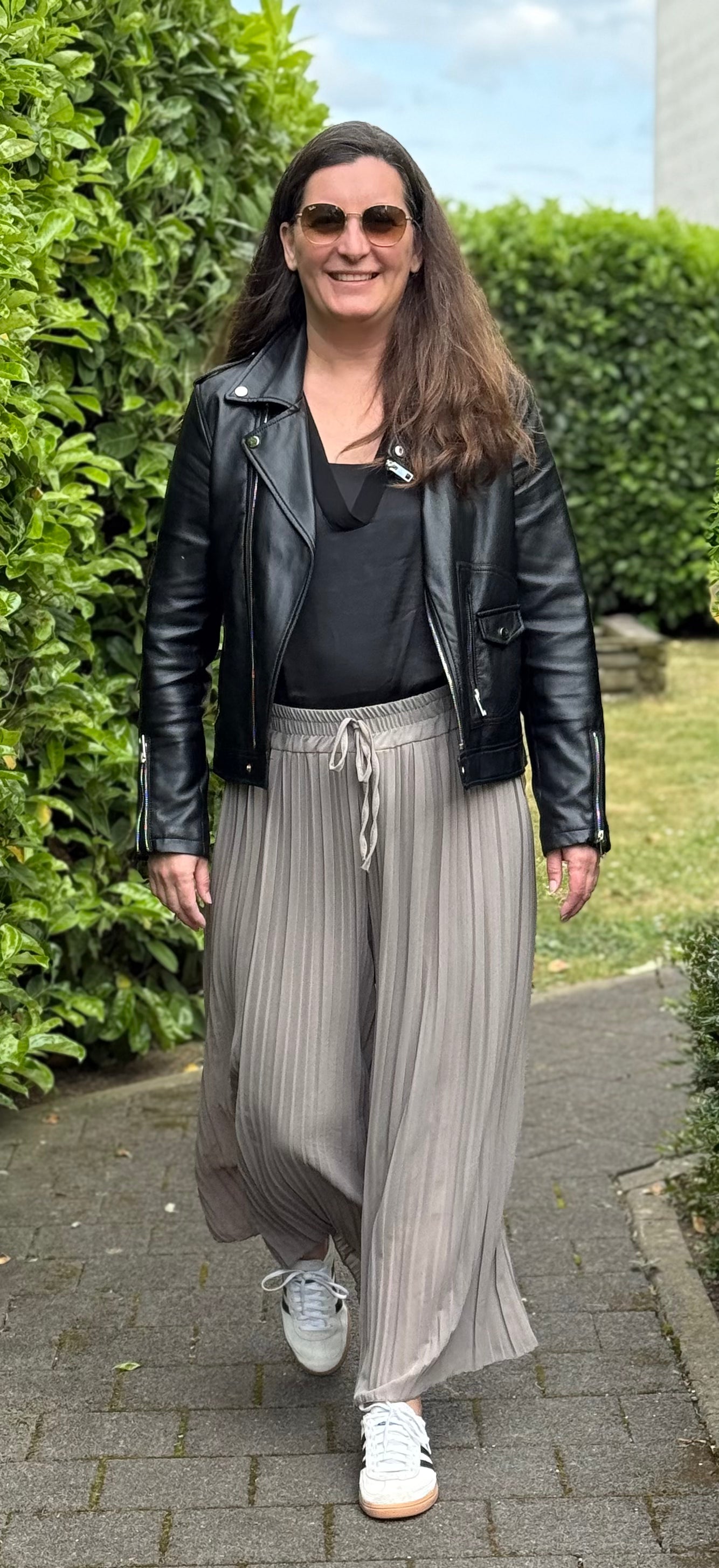 Culotte Plissee Hose mit langem Unterfutter taupe