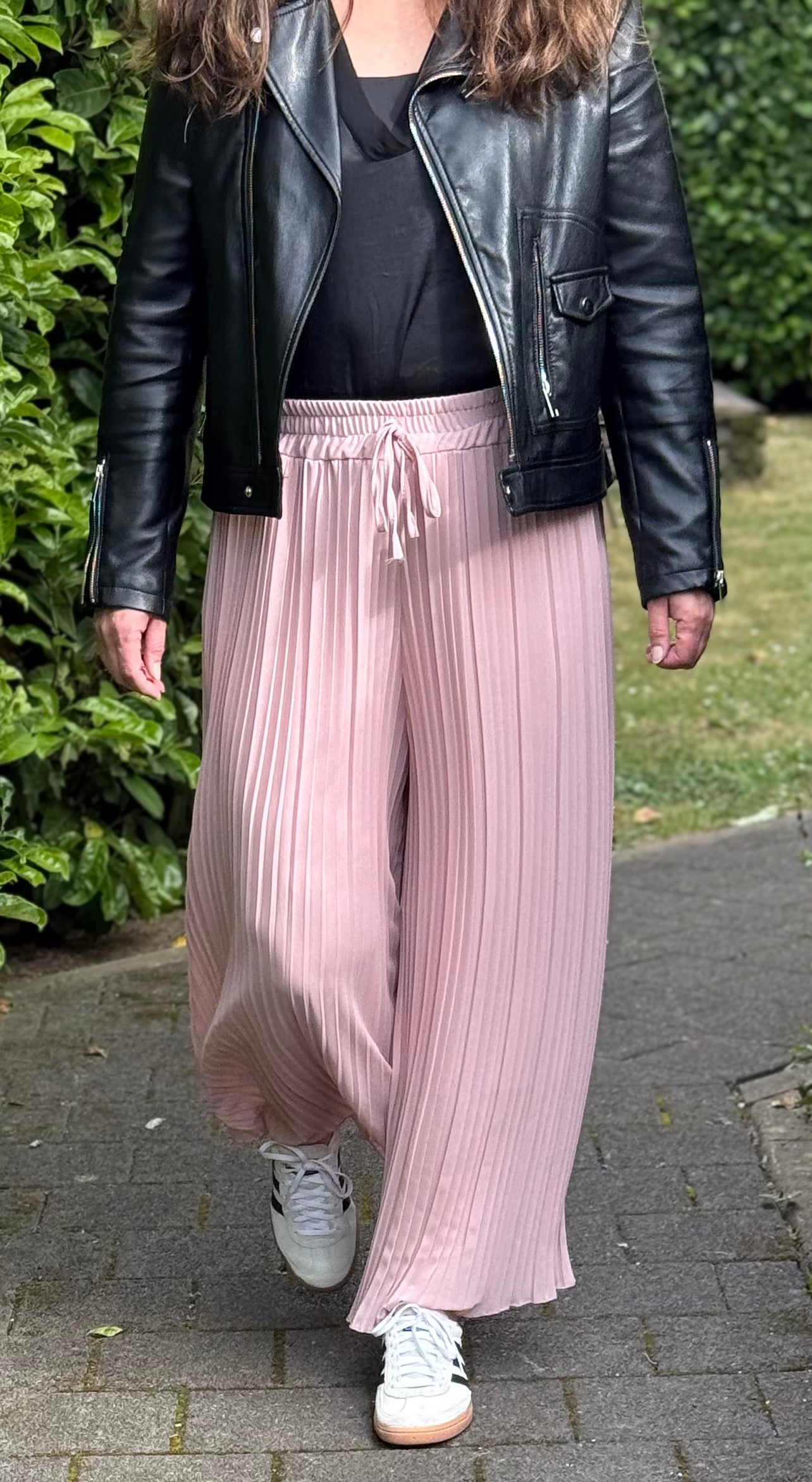 Culotte Plissee Hose mit langem Unterfutter puder rosa