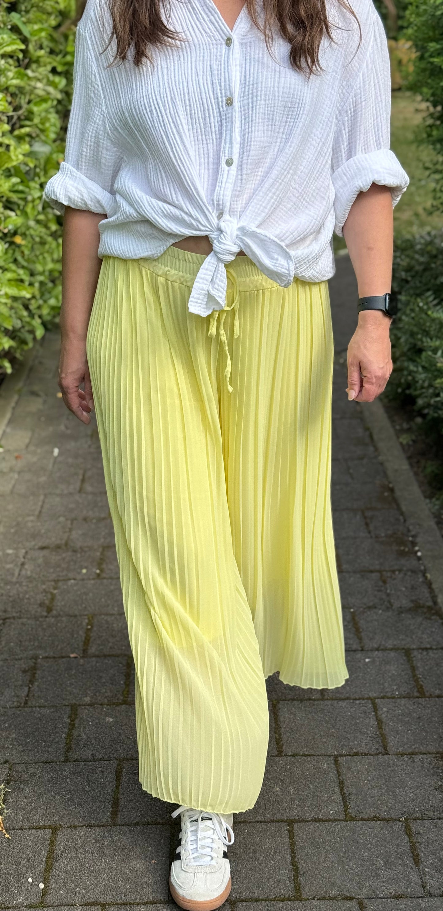 Culotte Plissee Hose mit langem Unterfutter gelb