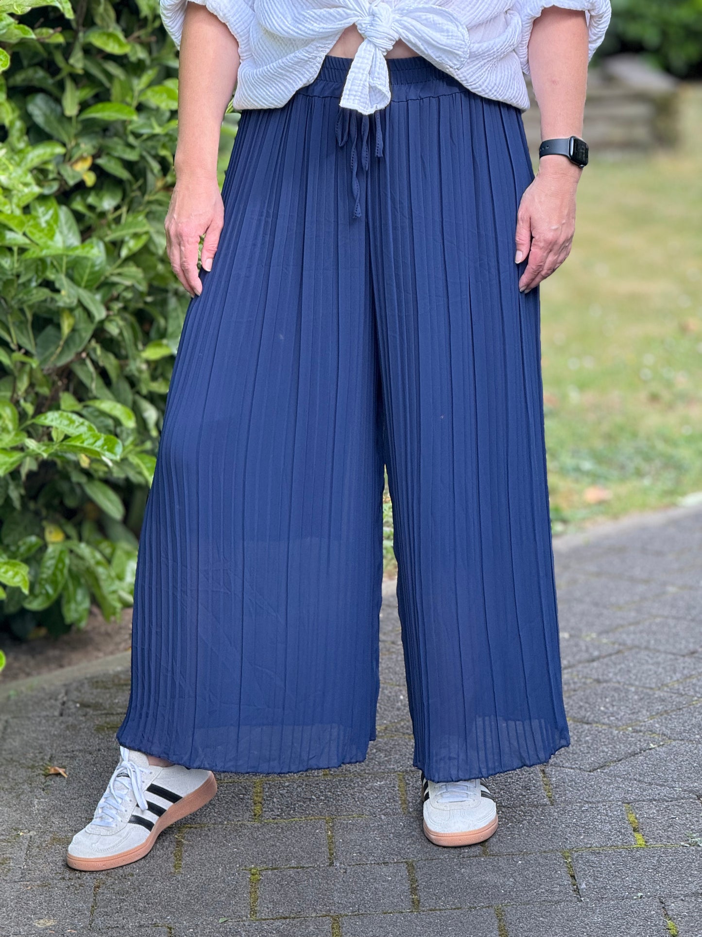 Culotte Plissee Hose mit langem Unterfutter marineblau