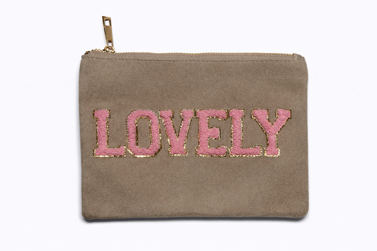 Kosmetiktasche „LOVELY“ – Elegante Make-up Tasche mit weicher Velours-Optik – Stylischer Kulturbeutel Damen