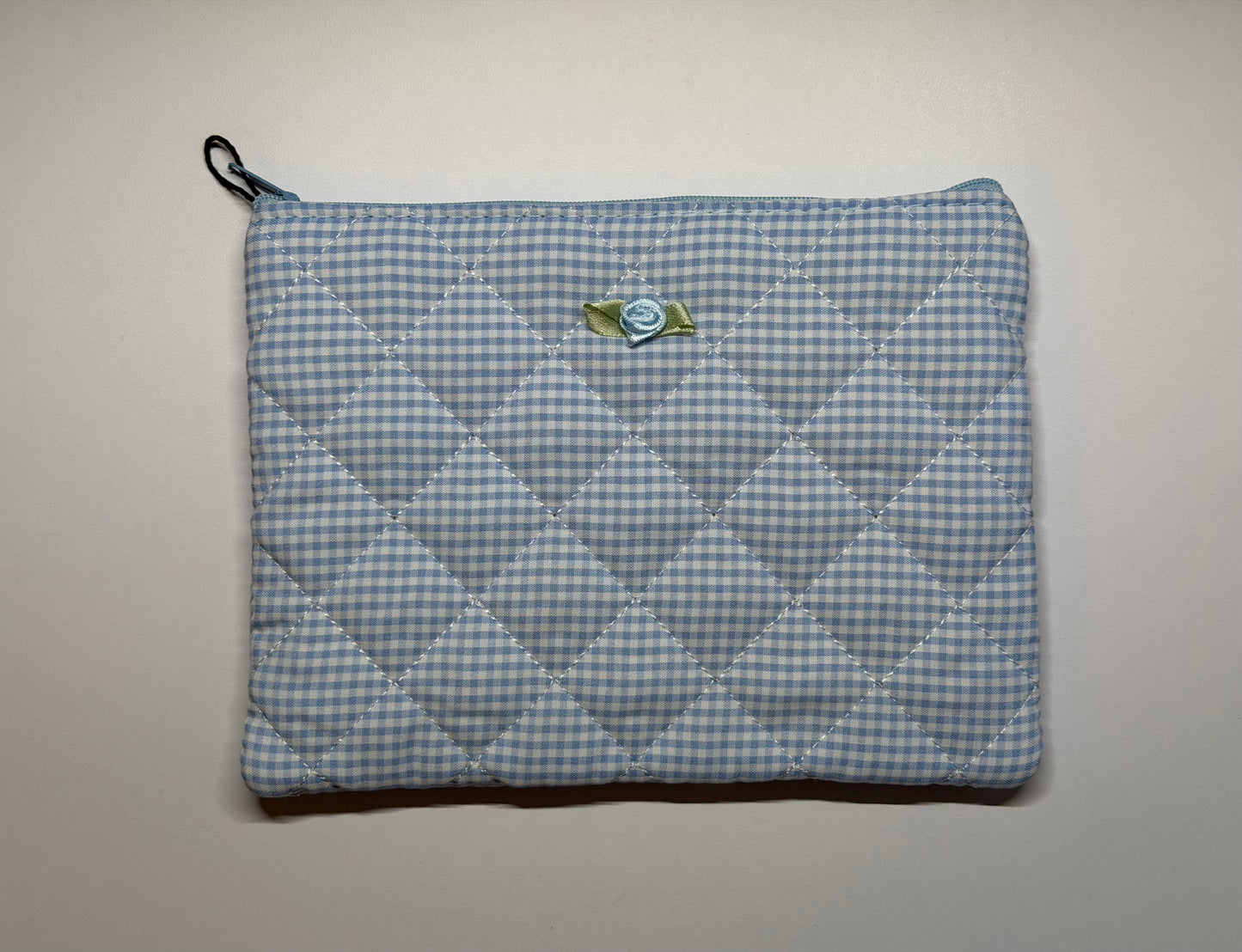 Kosmetiktasche gesteppt – Weiche Make-up Tasche aus Stoff – Stylischer Kulturbeutel Damen