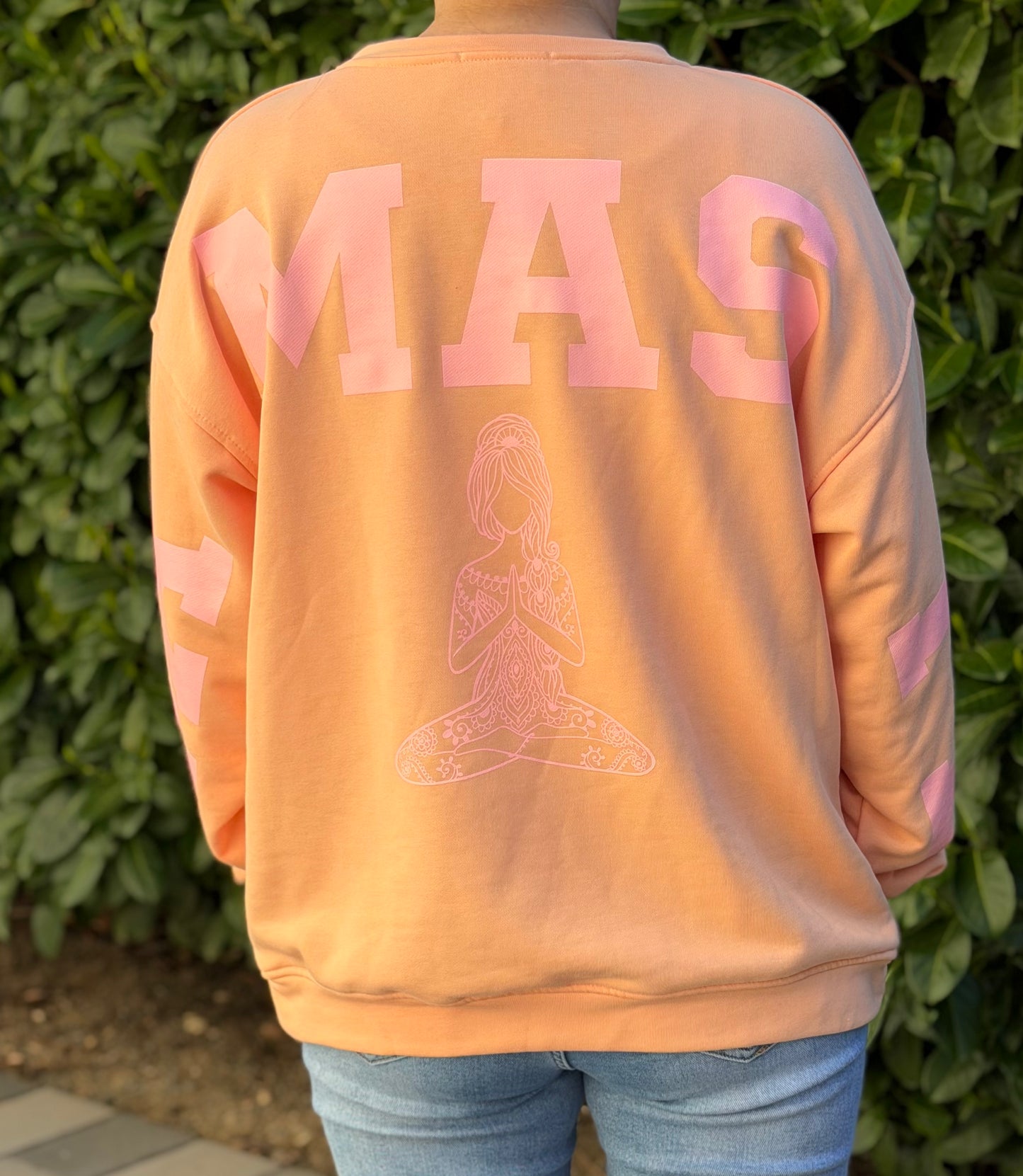 Namaste Sweatshirt Damen – Stylischer Oversize Pullover mit Statement Print – Trend Longsleeve