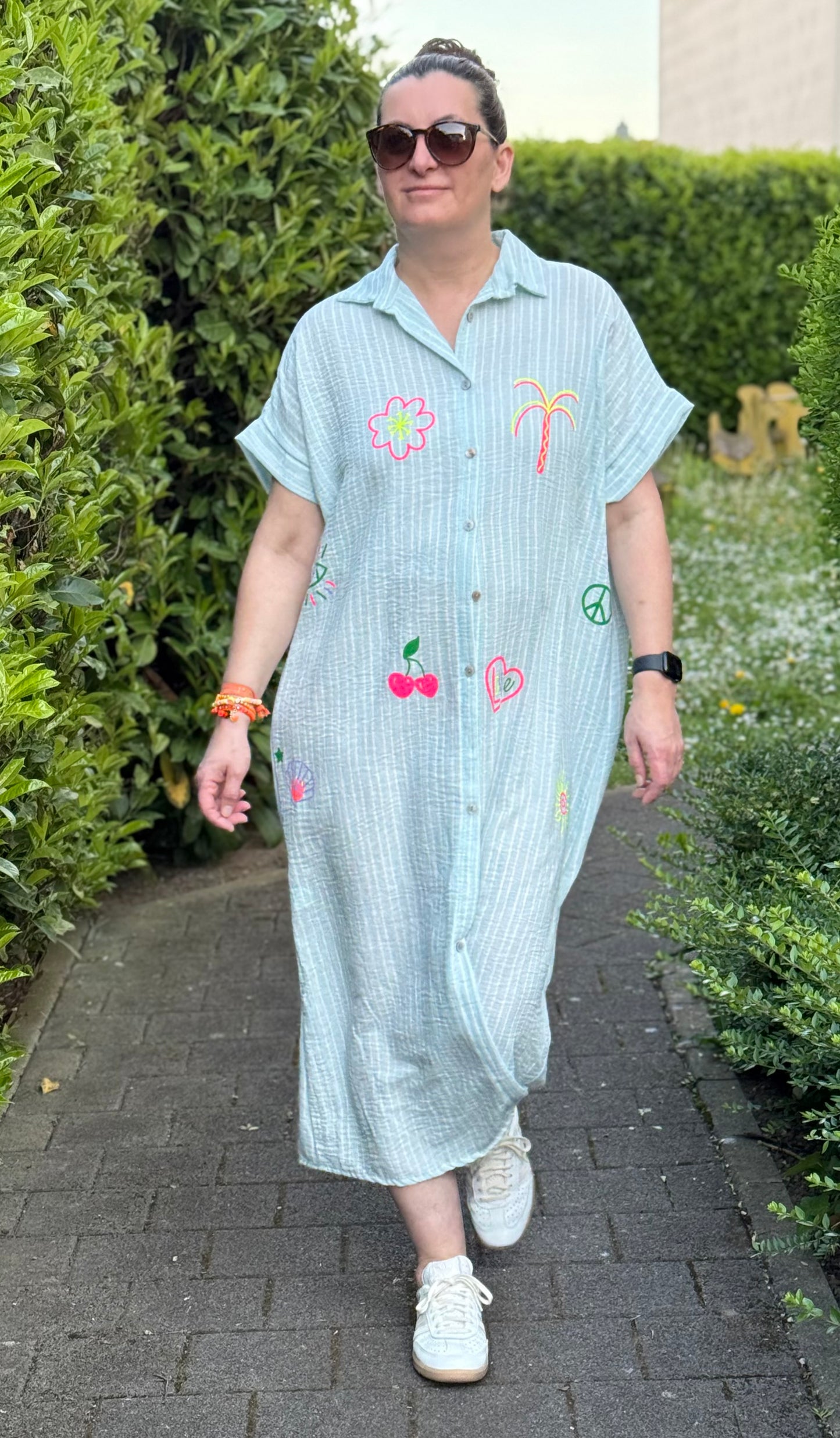 Hemdblusenkleid gestreift weiß mint mit Logos