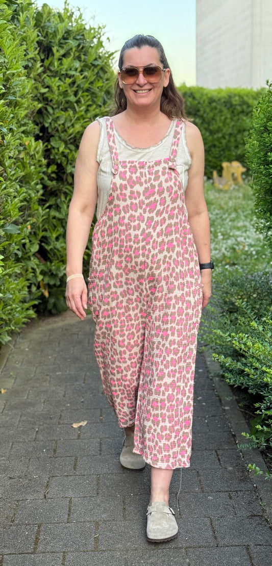 "Waffle" Musselin Leo Latzhose pink/beige