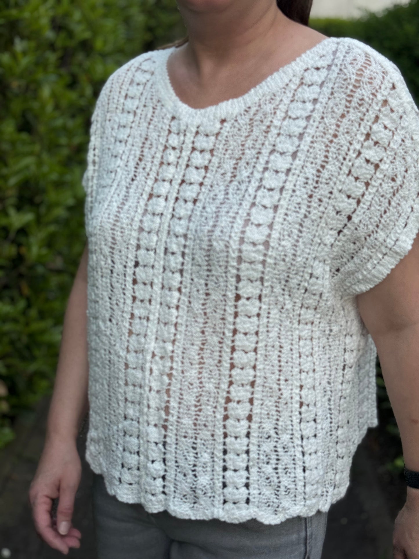 Summer Crochet Oberteil mit kurzen Ärmeln weiß