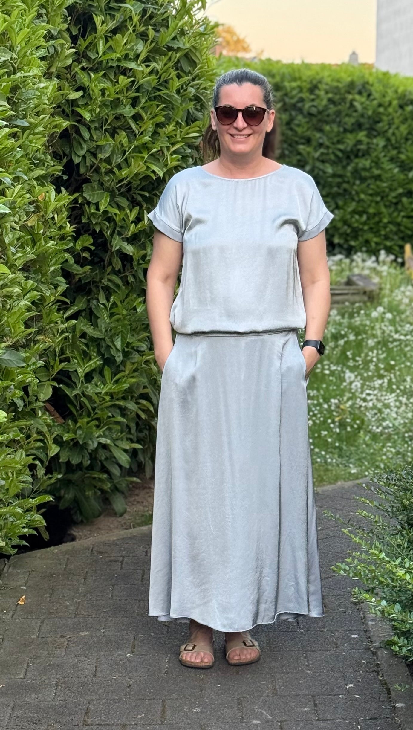 Oberteil Materialmix aus Silky & Baumwolle hellgrau