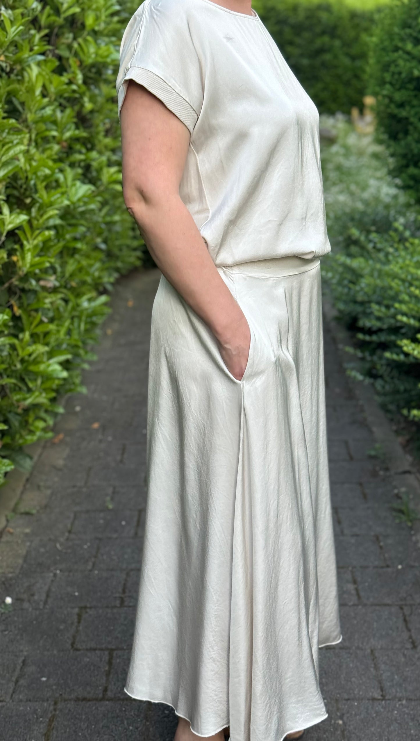 Silkyrock mit Eingrifftaschen creme